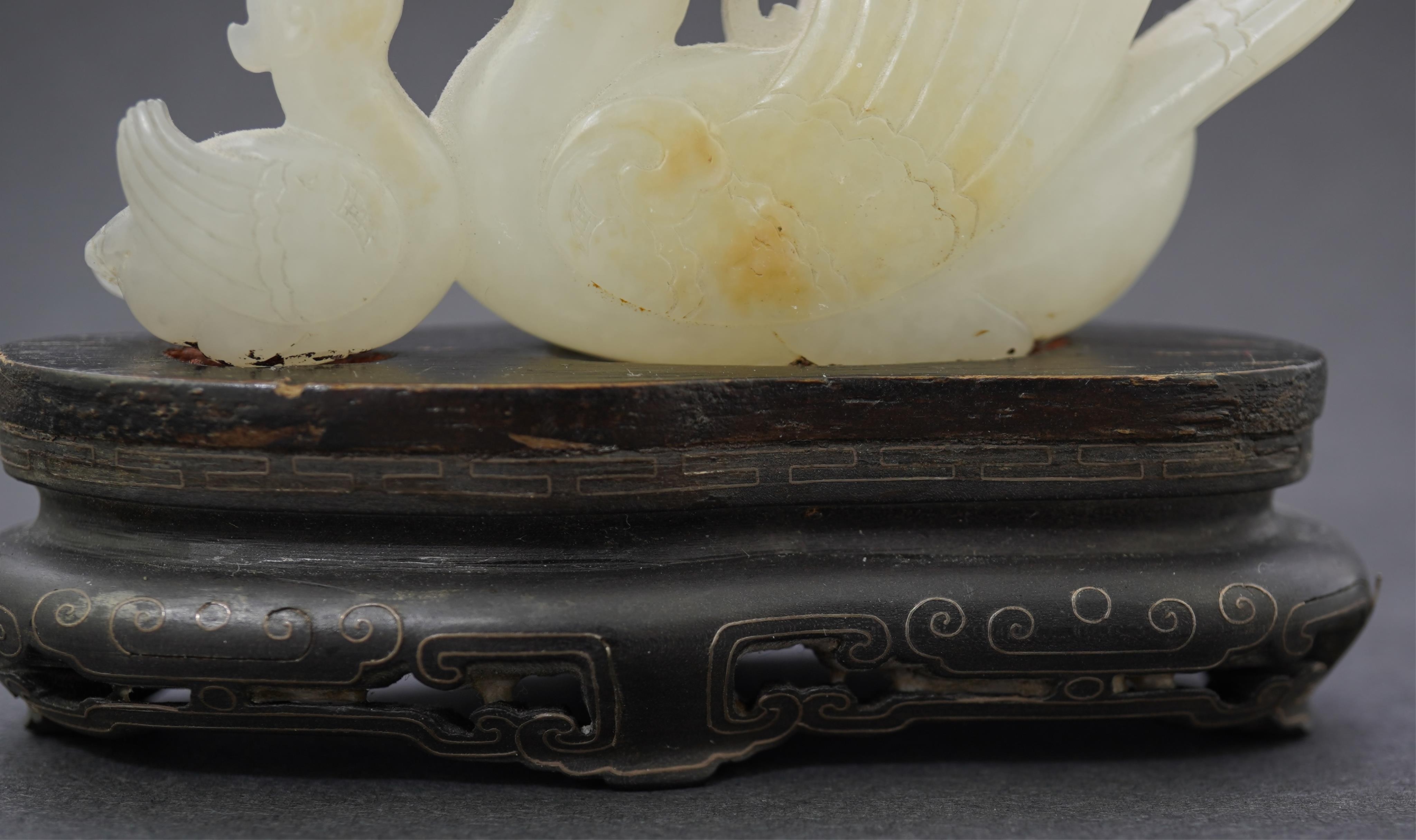 A Chinese white jade mandarin duck group, 18th/19th century